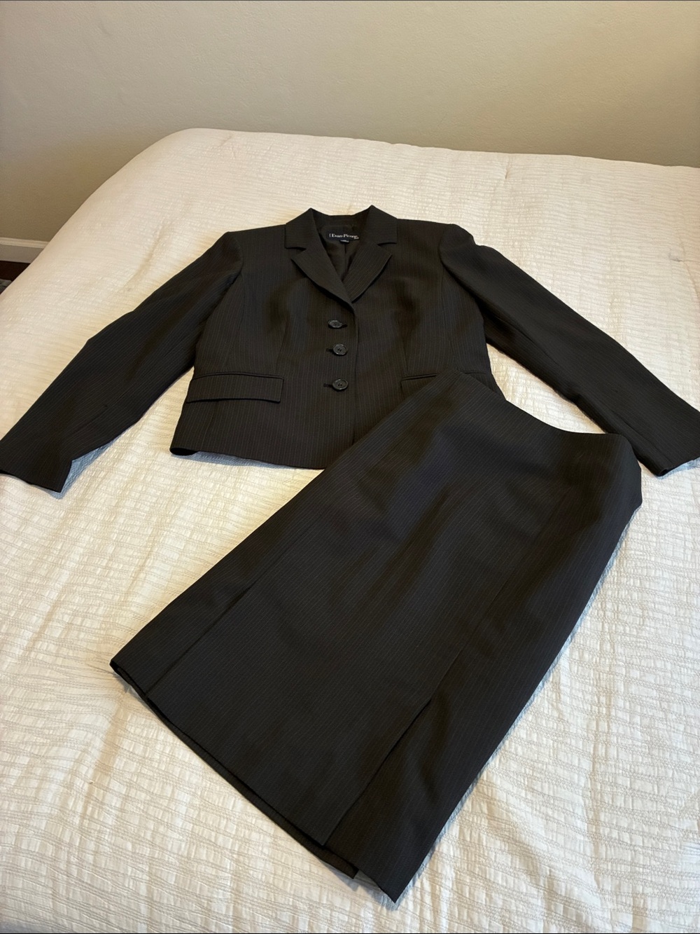 Evan-Picone classic black skirt suit set